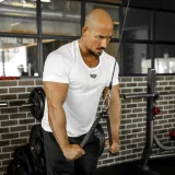 Pánske funkčné tričko Iron Aesthetics Performance, biele · záber 2