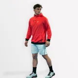 KUIKMA Pánska funkčná mikina s kapucňou na padel Pro Maxi Sanchez červená M · záber 2