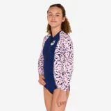 DECATHLON Dievčenské jednodielne plavky 500 Lucy fialové 8-9 r (131-140 cm) · záber 1