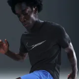 Pánske tréningové tričko s krátkym rukávom NIKE M NK DF TEE HBR BLACK WHITE · záber 3