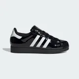 Dámská vycházková obuv ADIDAS ORIGINALS Superstar II W core black cloud white gold metallic · záber 2