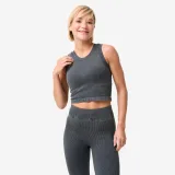 DECATHLON Vrúbkovaný bezšvový top s podprsenkou sivý S · záber 1