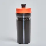BTWIN Detská fľaša 500 380 ml čierno-oranžová bez · záber 2