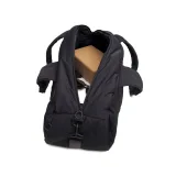 Dámska cestovná taška UNDER ARMOUR UA Studio Soft Duffle-BLK · záber 3
