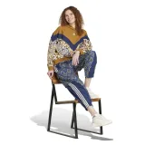 Dámská mikina s kapucí ADIDAS FARM HOODIE-IV9738-Brown · záber 3