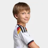 ADIDAS ADIDAS Nemecko 2026 detský domáci futbalový dres biely 10 rokov · záber 2