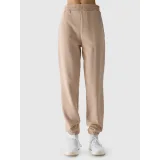 Dámske tepláky 4F TROUSERS-4FWSS24TTROF665-83S-BEIGE · záber 2