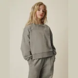 Dívčí tepláková mikina loose bez kapuce - šedá · záber 1