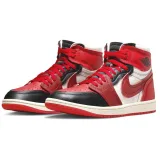 Nike Air Jordan 1 MM High - 44,5 · záber 3