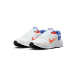 Chlapecká sportovní obuv (tréninková) NIKE Revolution 7 GS white team orange astranomy blue · záber 3