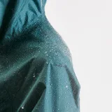 QUECHUA Dámska dlhá nepremokavá bunda Raincut Long na turistiku L · záber 2
