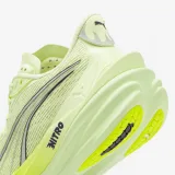 PUMA PUMA Deviate Nitro 4 dámska bežecká obuv žltá 39 1/3 · záber 2