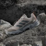 Dámska nízka turistická obuv ADIDAS Terrex Eastrail 3 W wonder taupe grey four chalky brown · záber 4