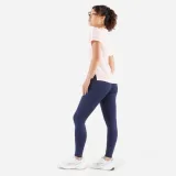 KIPRUN Dámske bežecké legíny Run 500 Confort tmavomodré 2XS (W24 L30) · záber 2