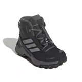 Juniorské členkové zimné topánky ADIDAS Terrex AX4R CW+ Jr core black matte silver grey six · záber 1