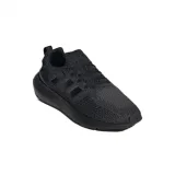 Pánská běžecká obuv ADIDAS ORIGINALS Swift Run 22 core black core black grey five · záber 1