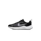 Juniorská sportovní obuv (tréninková) NIKE Downshifter 12 black dark smoke grey white · záber 2