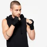 DOMYOS Boxerská bandáž 2,5 m čierna 2,5 m · záber 2