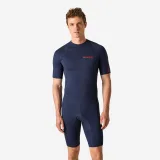 DECATHLON Pánska krátka neoprénová kombinéza 100 na surf s hrúbkou 1,5 mm námornícky modrá M · záber 1