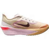 Nike Zoom Fly 6 W - Veľkosť: 38 | Farba: biela · záber 2