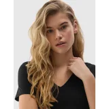 Dámské tričko s krátkým rukávem a v-výstřihem 4F TSHIRT-WSS24TTSHF1359-20S-DEEP BLACK · záber 5