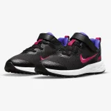 Nike Revolution 6 SE - Velikost: 29,5 · záber 4