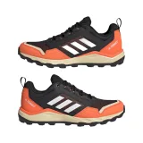 Pánská běžecká trailová obuv ADIDAS Terrex Tracerocker 2 impact orange cloud white core black · záber 3