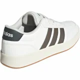 Adidas Breaknet 3.0 · záber 3