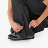 QUECHUA Detské turistické vrchné nohavice MH900 nepremokavé 7-15 r sivé 10-12 r (141-155 cm) · záber 2