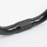 DECATHLON Rekreačné riadidlá 25,4 mm čierne . · záber 2