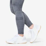 DOMYOS Dámske bezšvové legíny na fitness sivé S · záber 2