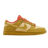 Nike Dunk Low - 44 · záber 1