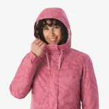 QUECHUA Dámska turistická bunda NH500 nepremokavá do -10°C ružová S · záber 2