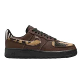 Nike Air Force 1 '07 - 42 · záber 1