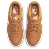 Nike Air Force 1 LV8 2 (gs) - 37,5 · záber 4
