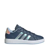 Dievčenská rekreačná obuv ADIDAS Grand Court 2.0 Jr preloved ink cloud white clear sky · záber 2