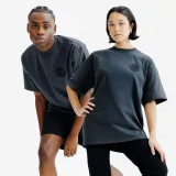 DECATHLON Unisex tričko Elementals s grafickým dizajnom sivé M · záber 1