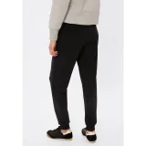 Dámske tepláky VOLCANO N-SILO-700-BLACK · záber 2