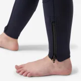 DECATHLON Detská celotelová neoprénová kombinéza 100 2/2 mm tmavomodrá 8 rokov · záber 2