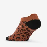 DOMYOS Dámske vysoké fitness ponožky 3 páry s leopardím vzorom 35-38 · záber 2