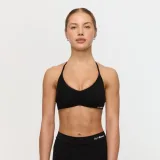 Спортен сутиен Fierce Black - GymBeam - Размер: XS | Тегло: 0,052 g | Опаковка: 150 · záber 1