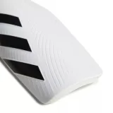 Futbalový chránič ADIDAS TIRO SG EU CLB WHITE BLACK · záber 2