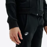 KUIKMA Chlapčenská tenisová bunda TJK500 čierna 8-9 r (131-140 cm) · záber 2