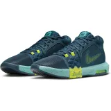 Nike LeBron Witness VIII - 42 · záber 5
