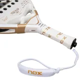 NOX NOX AT10 Genius 12K Alum XTREM padelová raketa Agustín Tapia 26 bez · záber 2