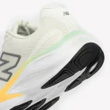 NEW BALANCE NEW BALANCE Fresh Foam X Kaiha V2 dámska bežecká obuv biela UK 7.5 - EU 41 · záber 2