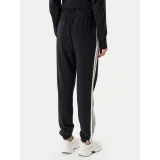 Dámske tepláky ADIDAS W 3S FT CF PT BLACK WHITE · záber 5