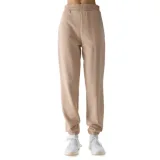 Dámske tepláky 4F TROUSERS-4FWSS24TTROF665-83S-BEIGE · záber 1