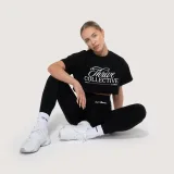 GymBeam Women‘s Thrive Cropped T-shirt Black - Velikost: S | Barva: Čierna | Hmotnost: 0,1485 kg | Balení: 37 · záber 4