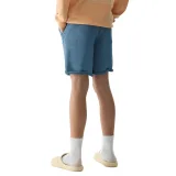 Chlapčenské teplákové kraťasy 4F JUNIOR SHORTS CAS-4FJWSS24TSHOM279-32S-DENIM · záber 3